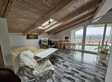 Apartman, Brtonigla, prodaja, 220000 €, 81 m2