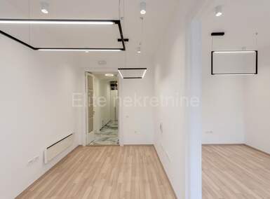 Poslovni prostor, Rijeka, Centar, najam, 2000 €, 87 m2