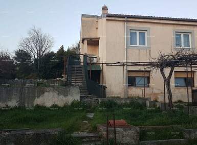 Kuca, Pula, prodaja, 385000 €, 140 m2