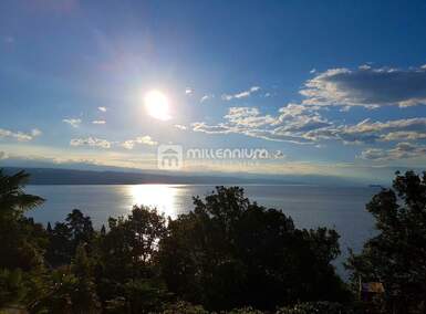 Cetvorosoban stan, Opatija, Opatija - Centar, prodaja, 655000 €, 118 m2