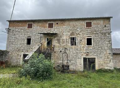 Kuca, Svetvinčenat, prodaja, 360000 €, 384 m2