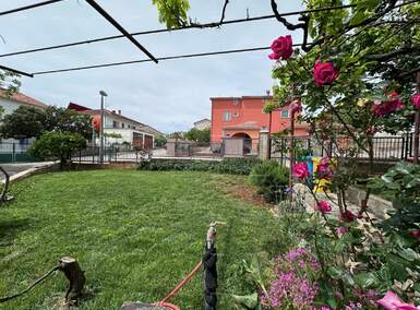 Trosoban stan, Pula, prodaja, 315000 €, 130 m2