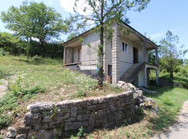 Kuca, Pićan, prodaja, 77000 €, 144 m2