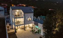 Kuca, Vinodol, Tribalj, prodaja, 690000 €, 326 m2