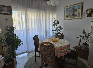 Jednoiposoban stan, Pula, prodaja, 150000 €, 50 m2