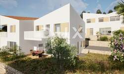 Dvosoban stan, Cres, prodaja, 365000 €, 87 m2