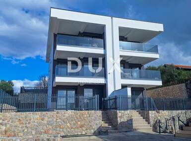 Trosoban stan, Omišalj, prodaja, 349000 €, 59 m2