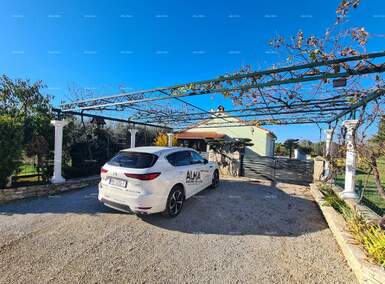 Kuca, Pula, Veli Vrh, prodaja, 595000 €, 165 m2