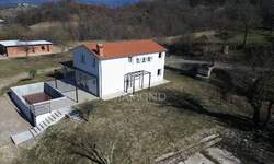 Kuca, Cerovlje, prodaja, 550000 €, 140 m2