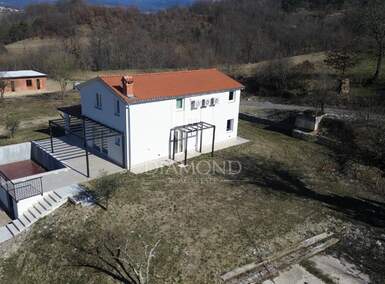 Kuca, Cerovlje, prodaja, 550000 €, 140 m2