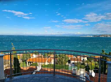 Dvosoban stan, Umag, Alberi, prodaja, 325000 €, 93 m2