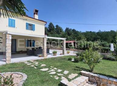 Kuca, Kršan, Polje Čepić, prodaja, 490000 €, 230 m2