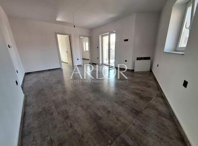 Trosoban stan, Rijeka, Srdoči, prodaja, 213000 €, 59 m2